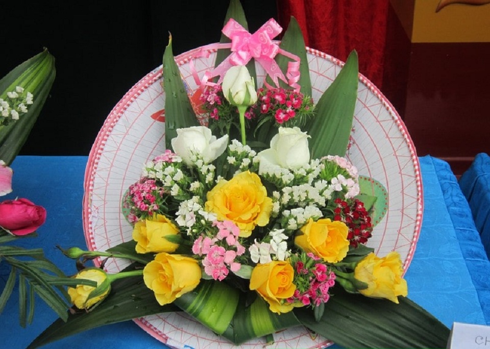 Bài thuyết trình với ý tưởng: Nón lá