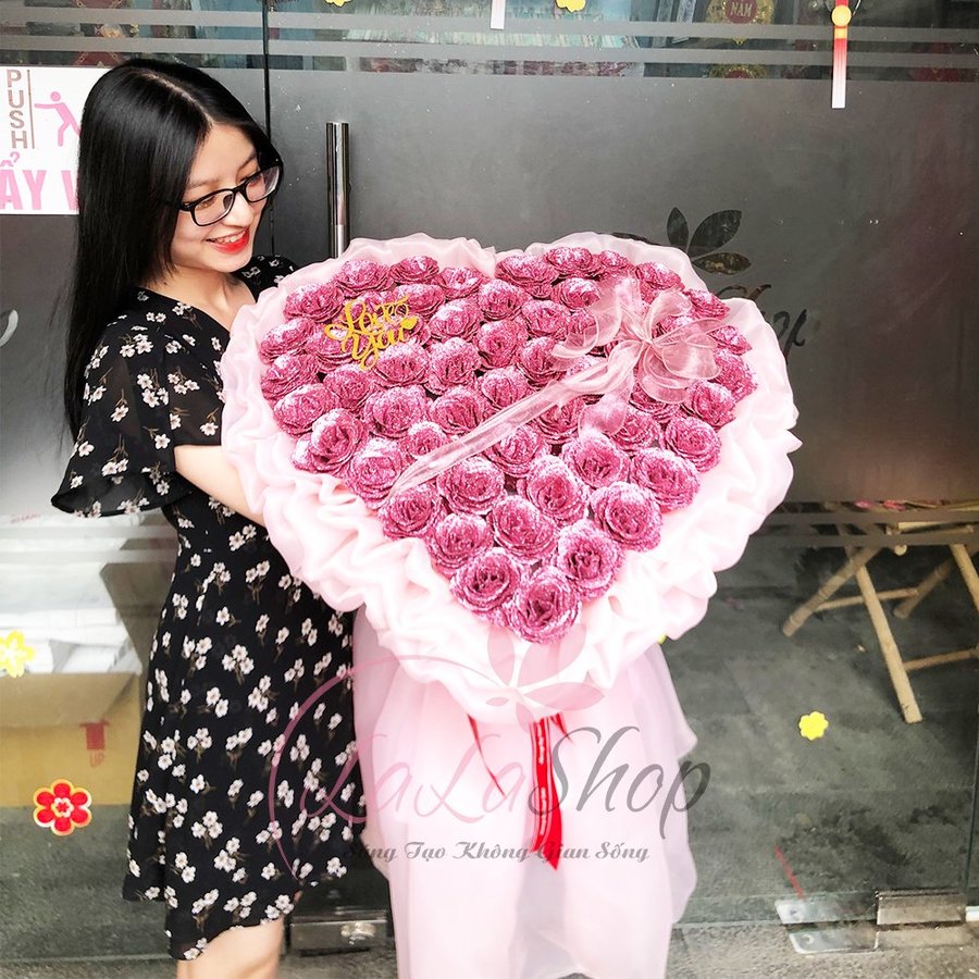 Những lời chúc mừng 8/3 cho người yêu ngắn gọn hay nhất 2023